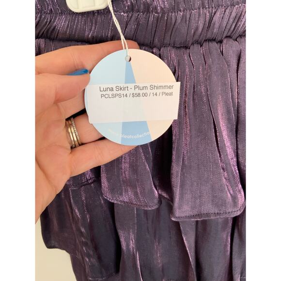 Pleat *PLUM SHIMMER* Luna Skirt size 14 - Picture 4 of 4